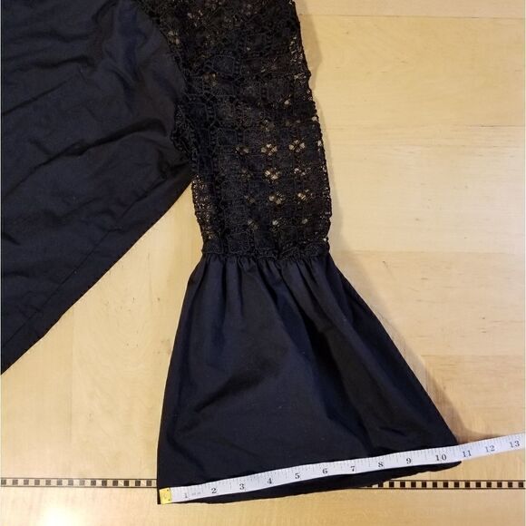 Who What Wear Crochet Lace Blouse with Bell Sleeves Black XS - Picture 7 of 8